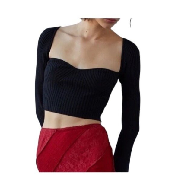 Urban Outfitters Sweetheart Neck Cropped Sweater Black Size S Minimalist Boho - Picture 1 of 13